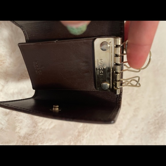Preloved Authentic Gucci 6 Key Ring Holder - Picture 6 of 11